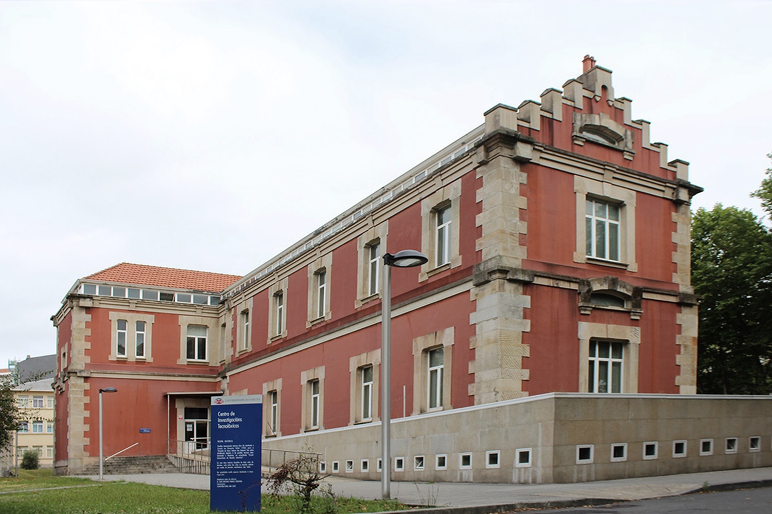 O Centro de Investigación en Tecnoloxías Navais e Industriais (CITENI) está situado no Campus Industrial de Ferrol