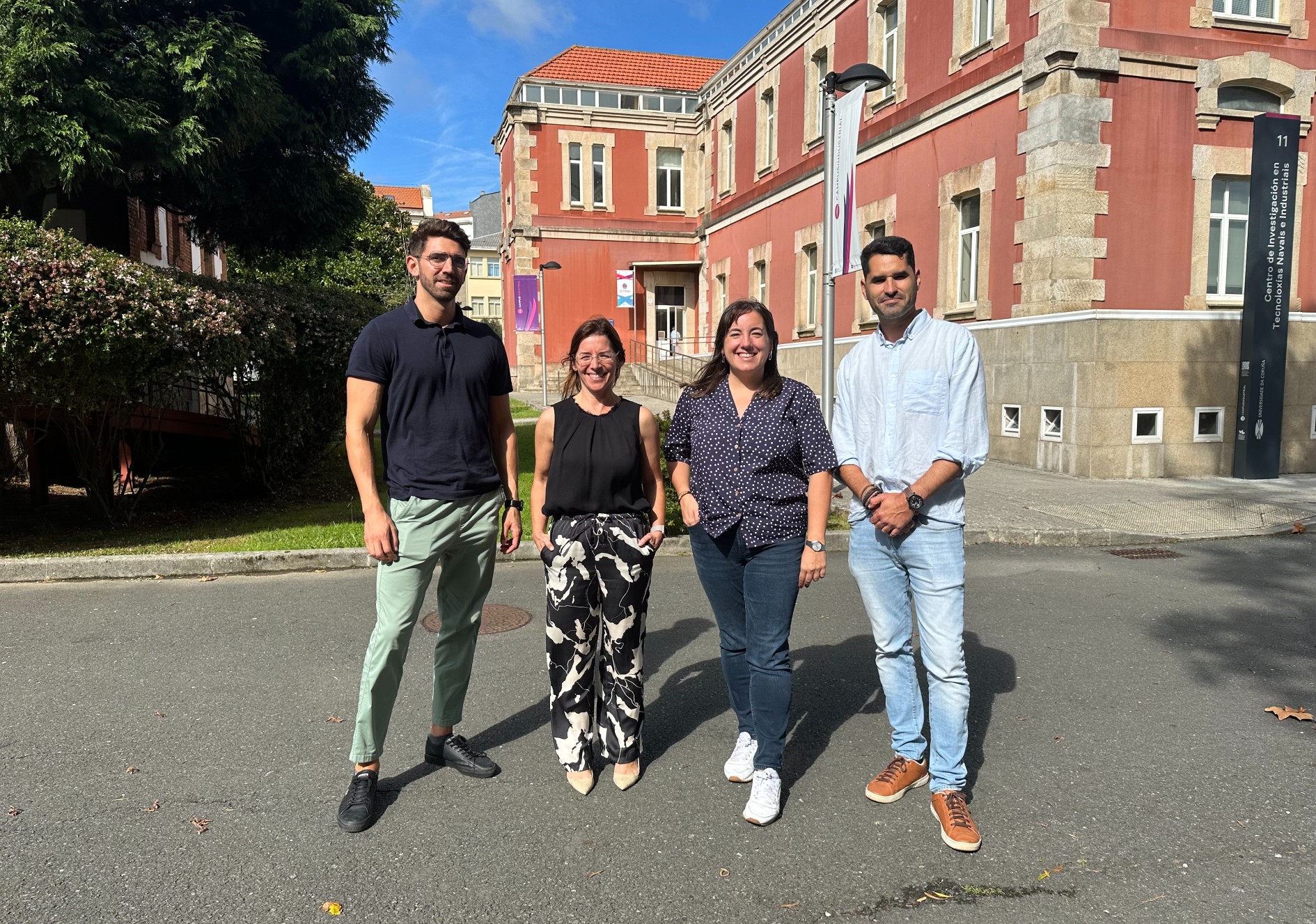 De esquerda a dereita, Florian Michaud, Rebeca Bouza Padín, María Isabel Rial Hermida e Manuel Romero Soto, quen encabezarán a representación do persoal investigador do Campus Industrial de Ferrol no 40 Seminario de Enxeñaría Hospitalaria que organiza a Asociación Española de Enxeñaría Hospitalaria en colaboración coa Comisión de Técnicos de Hospitais de Galicia (COTEHGA) ao longo desta semana en Palexco (A Coruña).