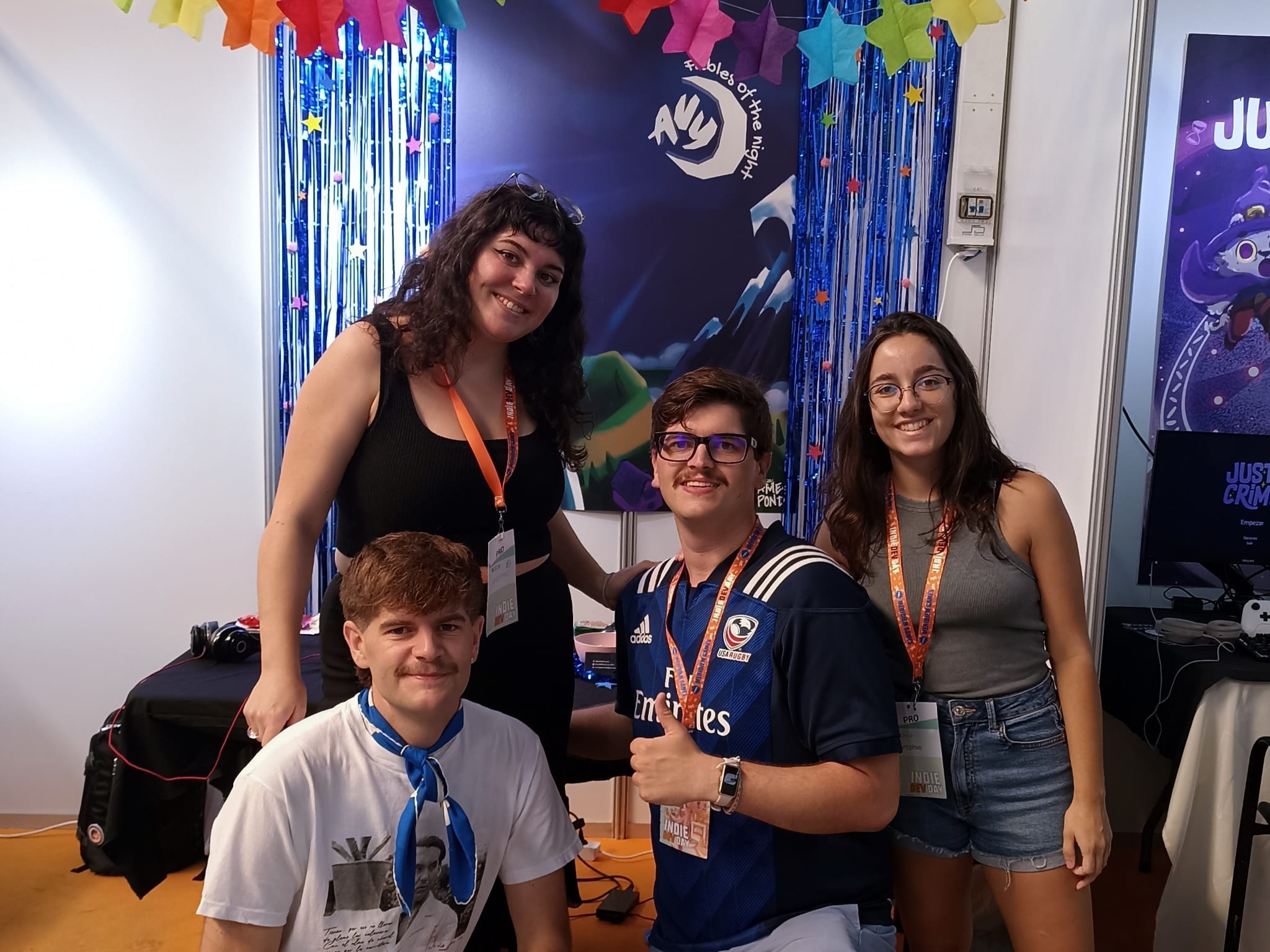 Os integrantes de Gamespond, Alicia Puentes, Diego Pérez, George Neighbour, Mónica García, Juan García e Sergio García, deseñaron e desenvolveron “Avy, Fábulas da Noite” como traballo final do Máster en Deseño, Desenvolvemento e Comercialización de Videoxogos que se imparte na Escola Politécnica de Enxeñaría de Ferrol (EPEF).