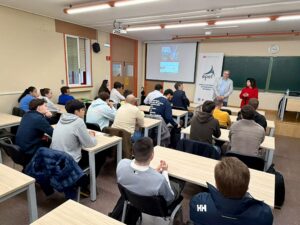 •A Universidade da Coruña (UDC) e Tesol Group reúnen especialistas e representantes da industria para abordar os avances en novos materiais, tecnoloxías de unión, automatización e fabricación intelixente.